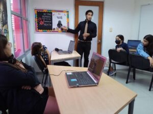 Aprende ingles en CEVAO